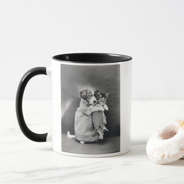Mug Le chiot nurse kitten Harry Whittier Frees 1914 (Avec donut)