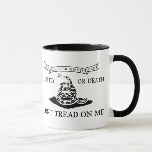 Mug Le Culpeper ne marchent pas sur moi le drapeau