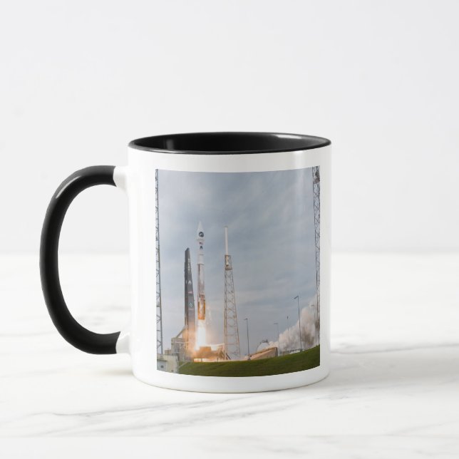 Mug Le feu et la fumée signalent le décollage (Gauche)