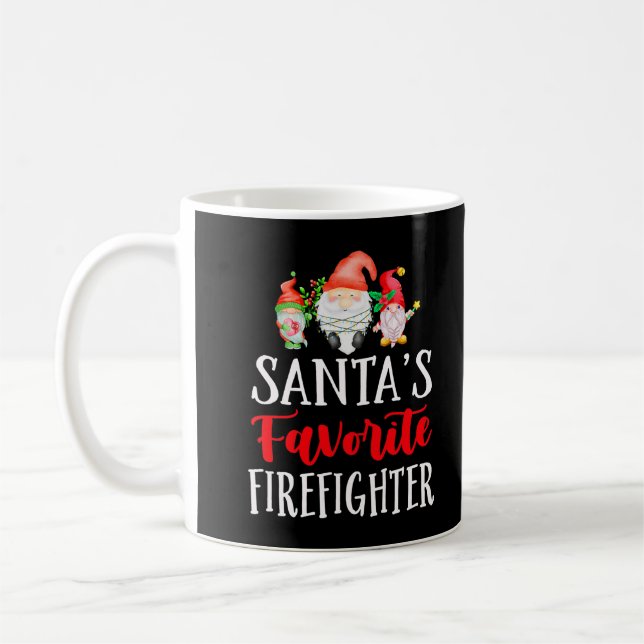 Mug Le gnome de Noël drôle du pompier préféré du Père  (Gauche)