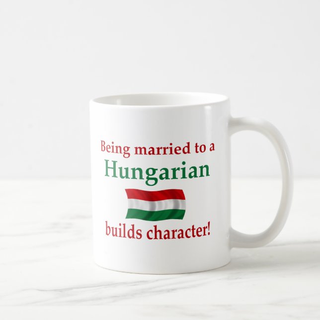Mug Le Hongrois établit le caractère (Droite)