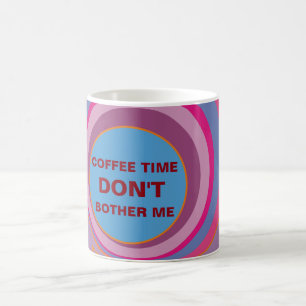 Mug Le joli remous girly fait sur commande entoure