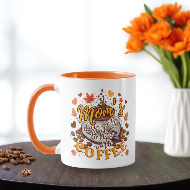 Mug Le jour de maman s'améliore avec le café Café Deux (Créateur téléchargé)