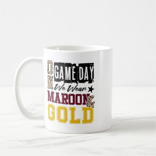 Mug Le jour du match de foot, nous portons le marron e