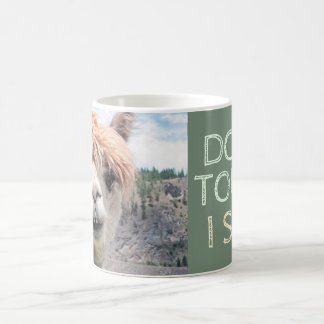 Mug Le lama drôle d'alpaga ne me touchent pas crachent