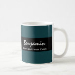 Mug Le meilleur frère nom fait sur commande toujours<br><div class="desc">Le meilleur frère nom fait sur commande toujours turquoise et noir Z10. Aimez votre frère ? Pensez qu'il est le plus grand ? Montrez votre amour avec cet article à la mode de cadeau dans la sarcelle d'hiver et le noir. Cet article personnalisable fait partie du meilleur frère collection toujours...</div>