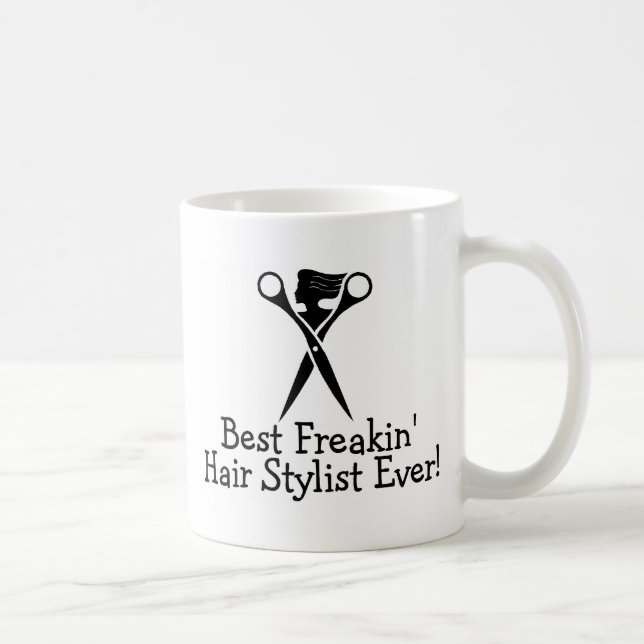 Mug Le meilleur noir de coiffeur de Freakin jamais (Droite)