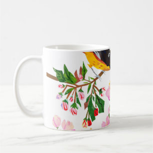 Mug Le motif est avec des oiseaux et des fleurs. Il es