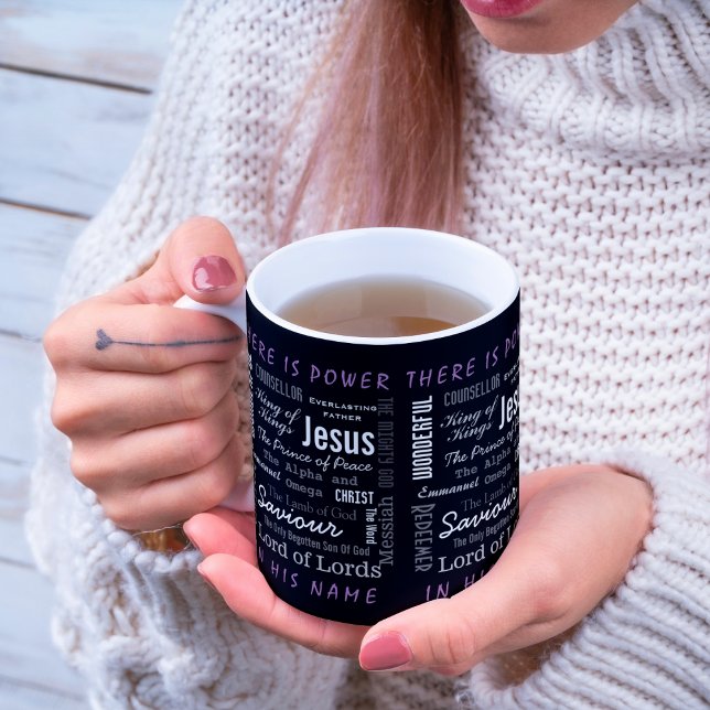 Mug Le nom puissant de Jésus chrétien  (There Is Power In His Name Mug)