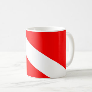 Mug le symbole diagonal rouge de la plongée sous-marin