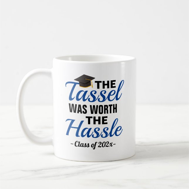 Mug Le Tassel Vaut La Diplôme Hassle (Gauche)