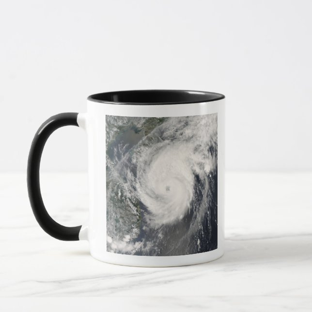 Mug Le typhon Neoguri approche la Chine 2 (Gauche)