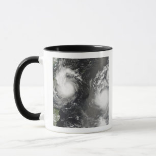 Mug Le typhon Saomai et la tempête tropicale Bopha