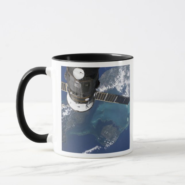 Mug Le vaisseau spatial Progress 22 amarré (Gauche)