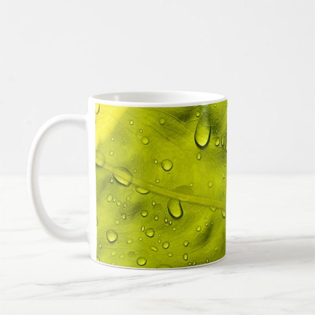 Mug L'eau chute sur la feuille verte (Gauche)