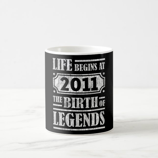 Mug Légende Rétro Né en 2011 Cadeau d'anniversaire vin (Centre)