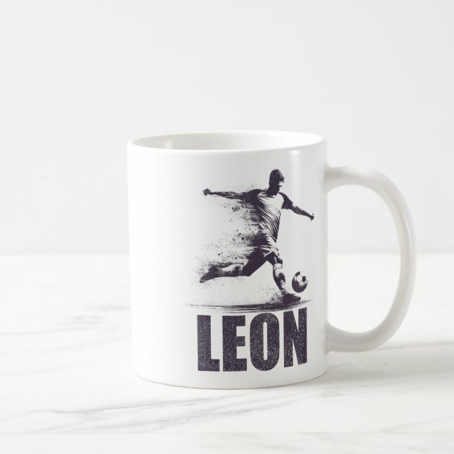 Mug Leon Soccer Boys Personalized First Name Leon  (Droite)