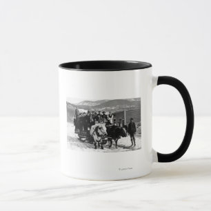Mug L'équipe de vache tire les hommes dans un escargot