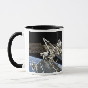 Mug Les astronautes effectuent une série de tâches
