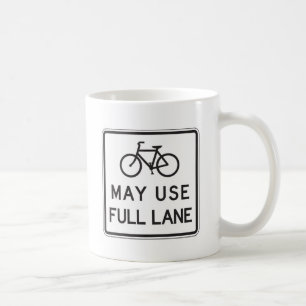 Mug Les bicyclettes peuvent employer la pleine ruelle