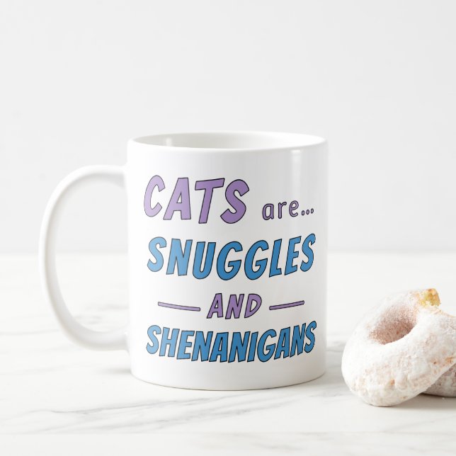 Mug Les chats sont des câlins et des espiègleries (Avec donut)