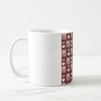 Mug les coeurs volants, les enveloppes d'amour et les 