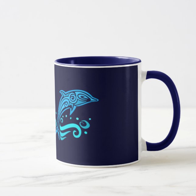 Mug Les dauphins tribaux attaquent - choisissez le (Droite)