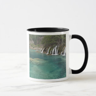 Mug Les dépôts minéraux font des cascades et une eau c