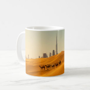 Mug Les déserts   Vue Skyline de Dubaï avec chameaux