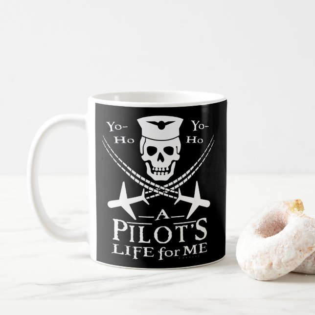 Mug Les drôles Avions de Croix du Crâne Piratent Humou (Avec donut)