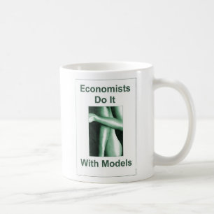 Mug Les économistes le font avec des modèles