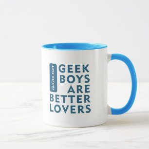 Mug Les garçons de geek sont de meilleurs amants
