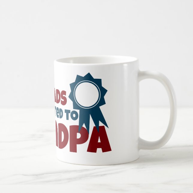 Mug Les grands papas obtiennent favorisés au (Droite)