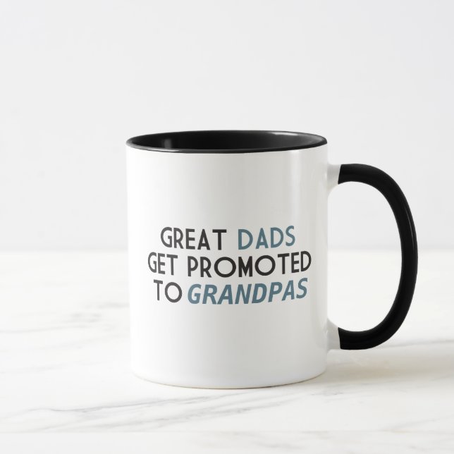 Mug Les grands papas obtiennent favorisés aux (Droite)