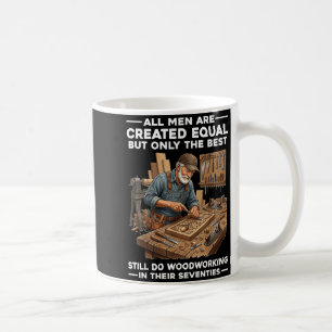 Mug Les hommes sont créés égaux mais travaillent le bo