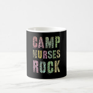 Mug Les infirmières de camp font rock imprimé léopard