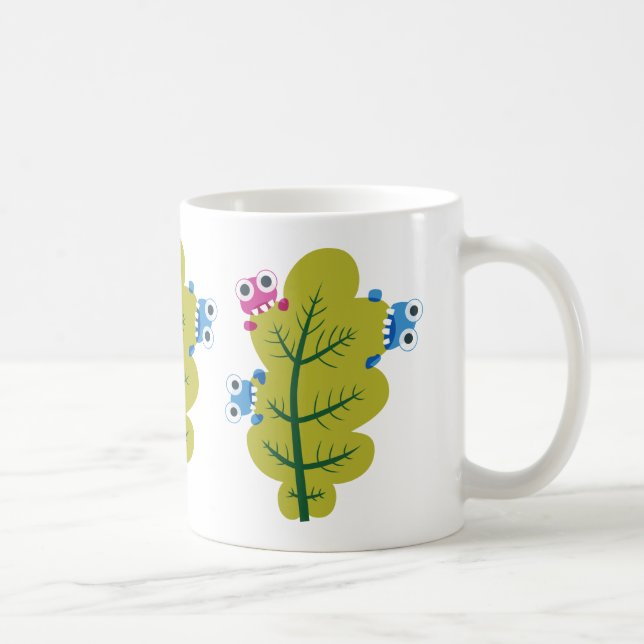 Mug Les insectes mignons mangent la feuille verte (Droite)