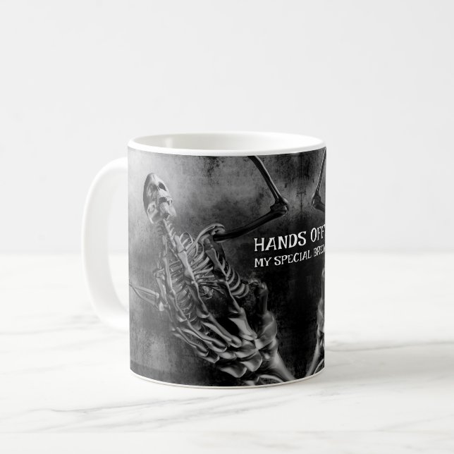 Mug Les mains en l'air ! Mon Bras Spécial. Squelette (Devant gauche)