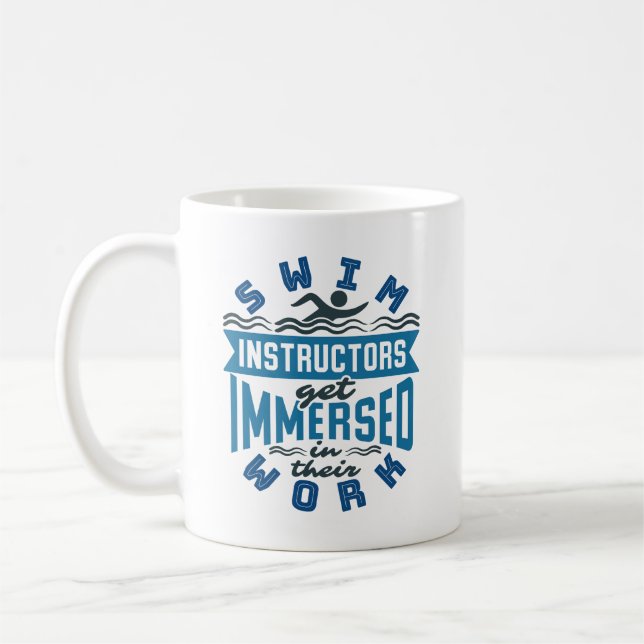 Mug Les moniteurs de natation s'immergent dans leur tr (Gauche)