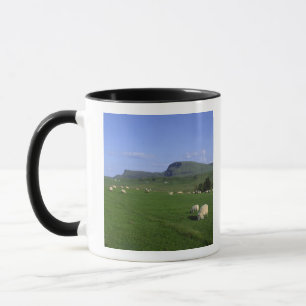 Mug Les montagnes de Quiraing, île de Skye, Highlands,