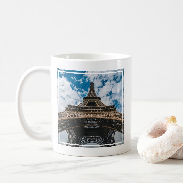 Mug Les monuments | Regard sur la Tour Eiffel (Avec donut)