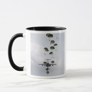 Mug Les soldats d'armée sautent de C.A. - 17