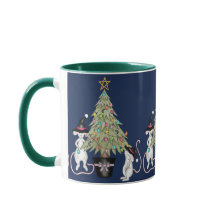 Les souris sorcières Festives Décorent Leur Arbre 