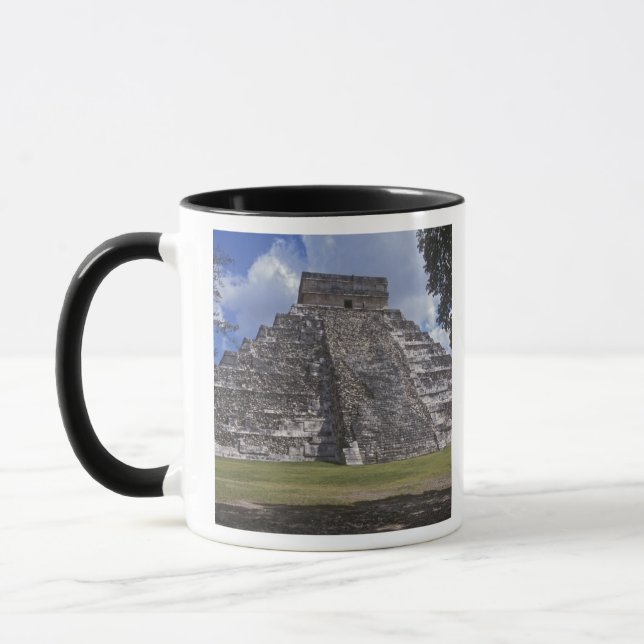 Mug Les touristes passent devant un côté non restauré  (Gauche)