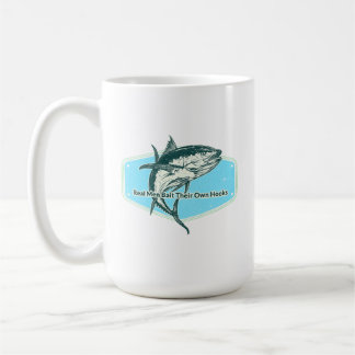 Mug Les vrais hommes appâtent leurs propres hameçons