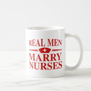 Mug Les vrais hommes épousent des infirmières
