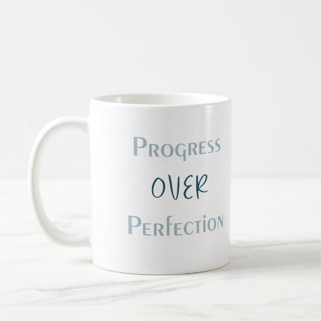 Mug Let Growth Happen Naturally Simple Daily Quote (Gauche)