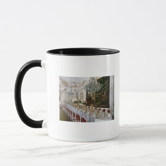 Mug L'état régalant Hall conçu par Nikolaus (Gauche)