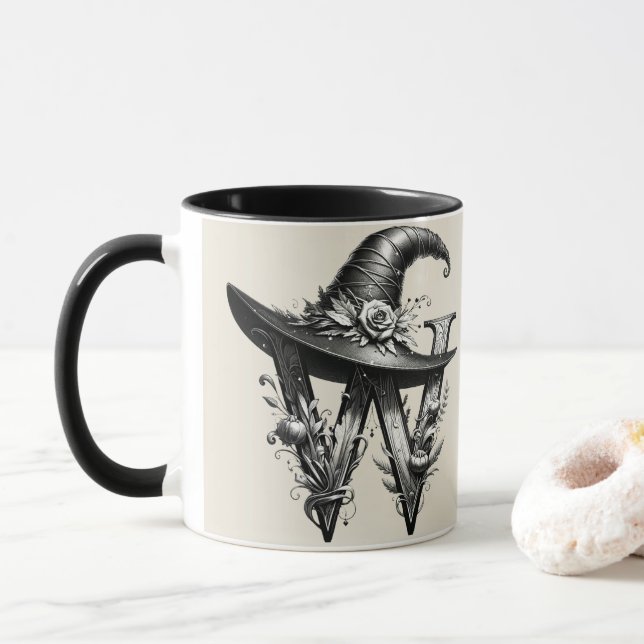 Mug Lettre Casquette sorcière noire W personnalisée in (Avec donut)