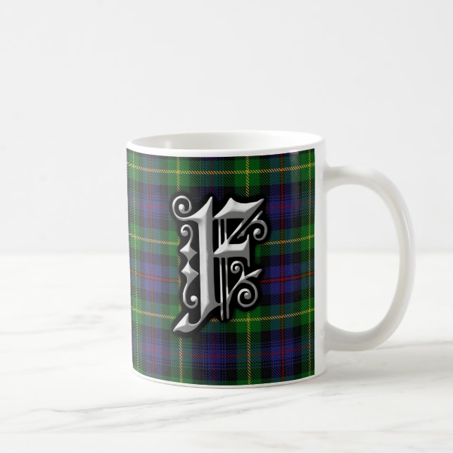 Mug Lettre Clan Farquharson F Monogramme Tartan (Droite)